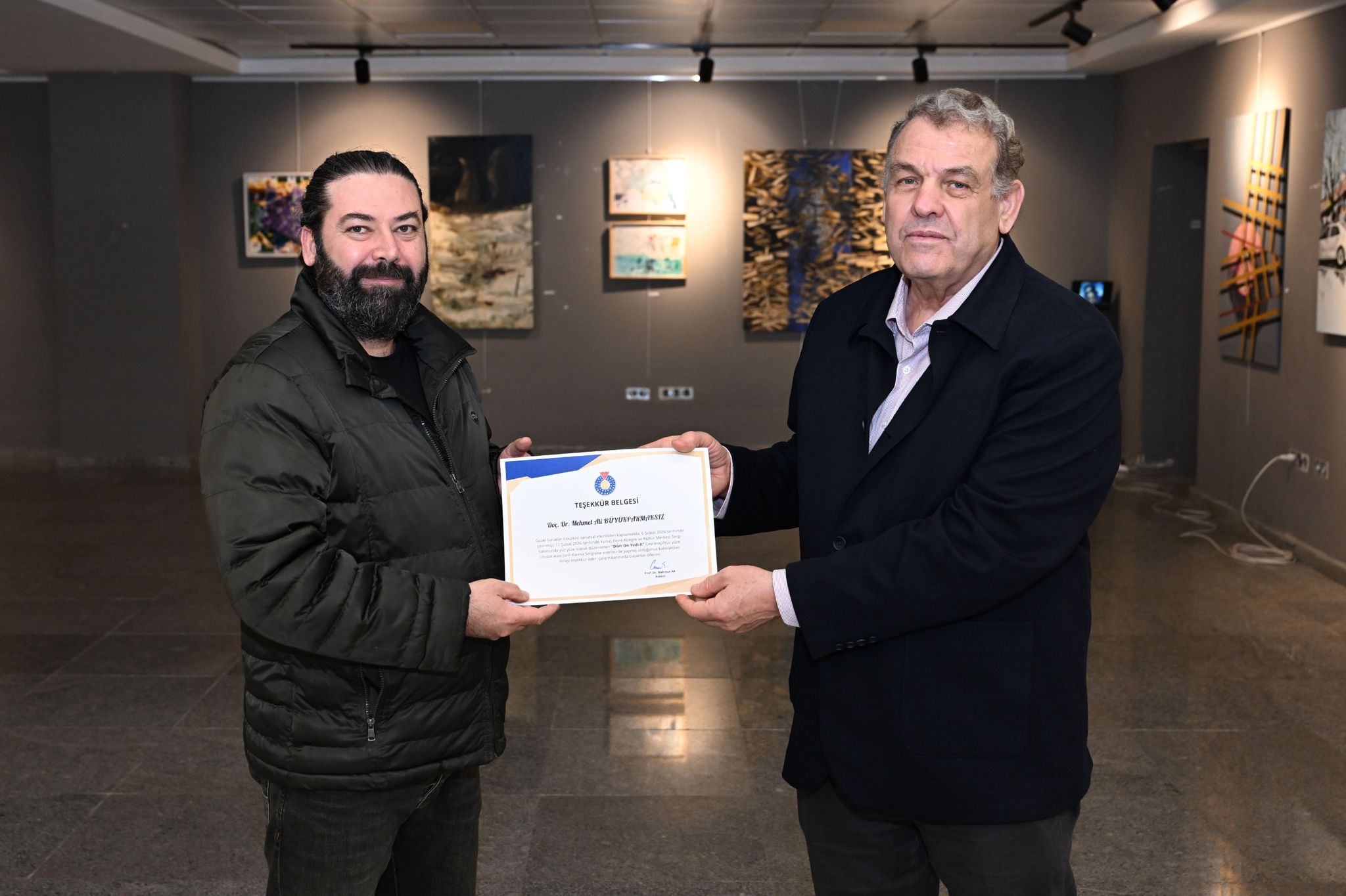 “Dört On Yedi- II” Karma Sergi Sanatseverlerin Yoğun İlgisi ile Açıldı